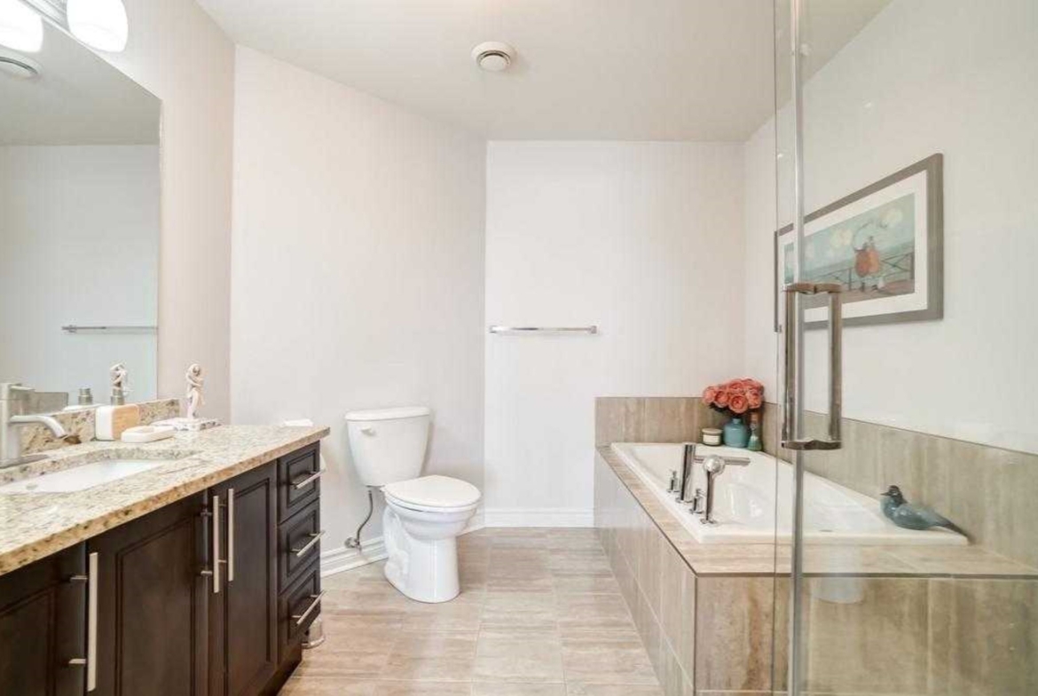 1465 sqft Golf Course Executive Condo for Sale in Château Cartier – 2 Bedrooms, 2 Bathrooms