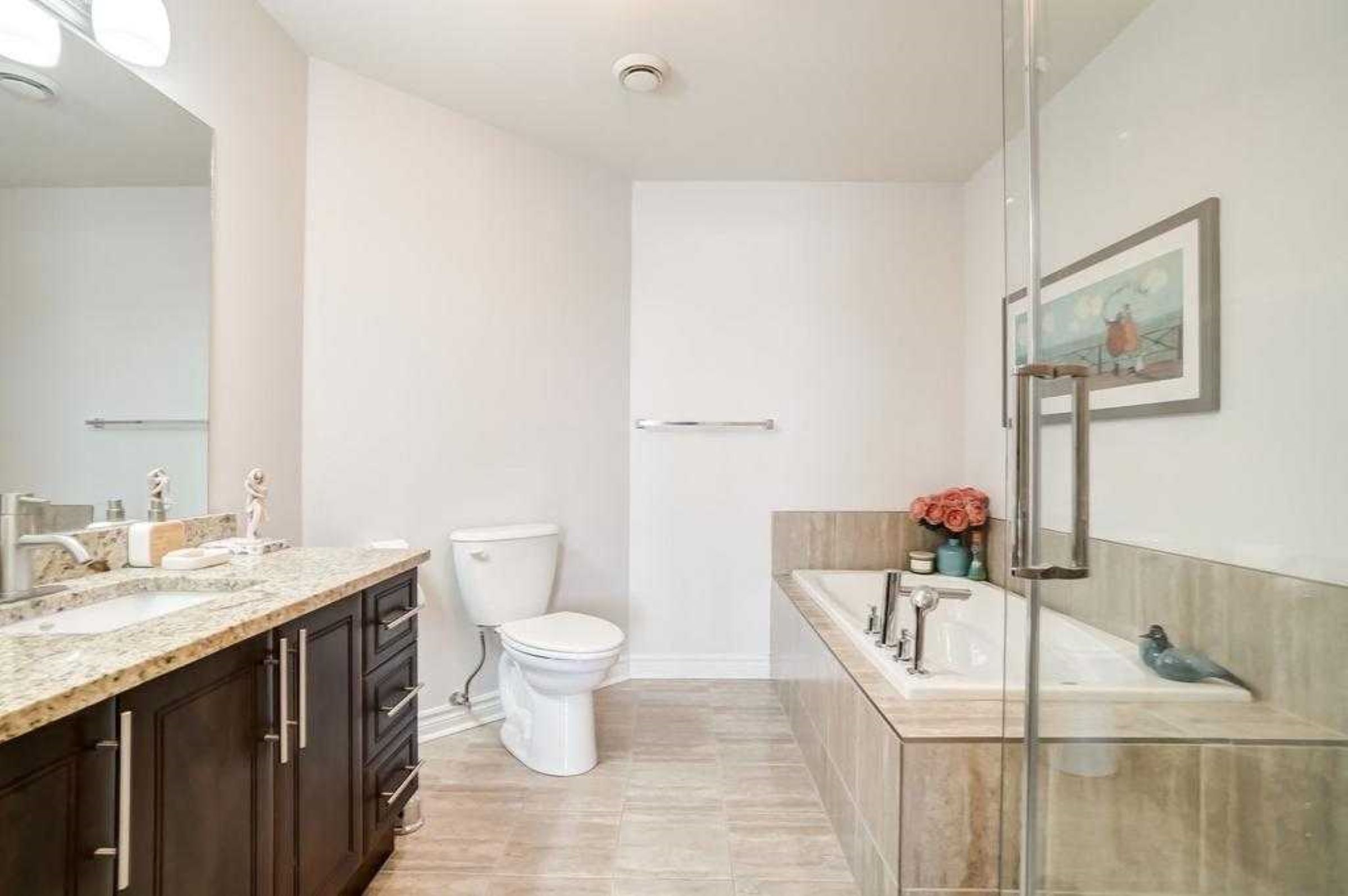 1618369057421 1465 sqft Golf Course Executive Condo for Sale in Château Cartier – 2 Bedrooms, 2 Bathrooms