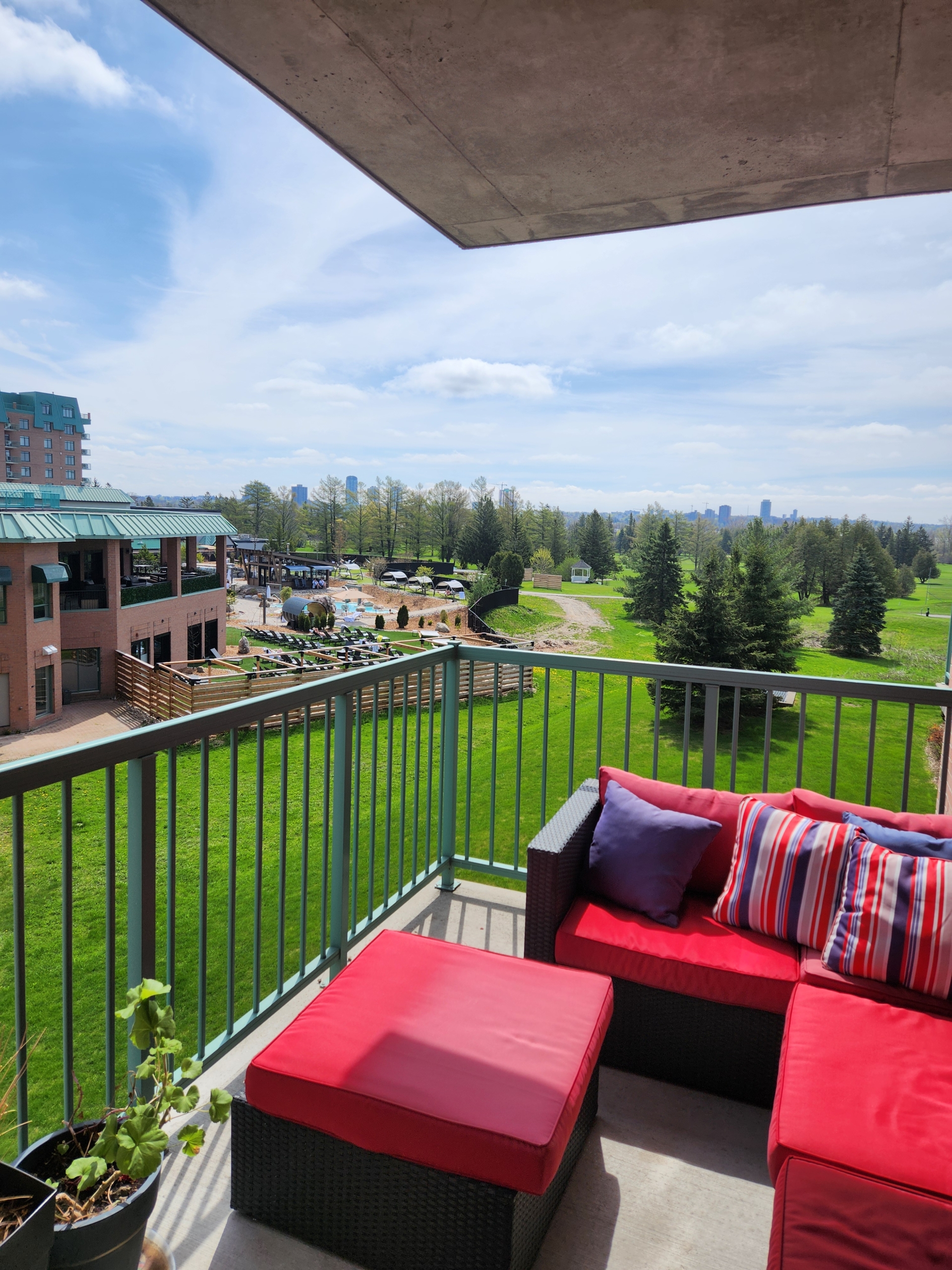 20240503_110458 1465 sqft Golf Course Executive Condo for Sale in Château Cartier – 2 Bedrooms, 2 Bathrooms