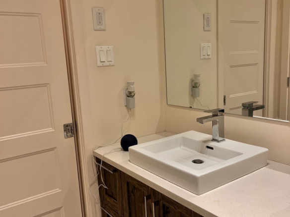 1 bedrooms 1.5 baths Apartment For Rent in Gatineau Quebec