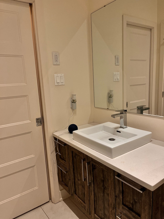 1 bedrooms 1.5 baths Apartment For Rent in Gatineau Quebec