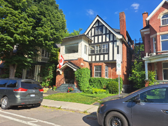 2 bedrooms 1 baths Apartment For Rent in Ottawa Ontario