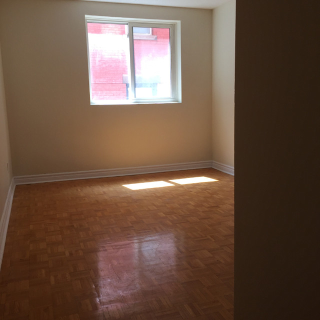 2 bedrooms 1 baths Apartment For Rent in Ottawa Ontario