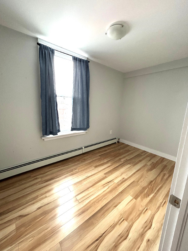 2 bedrooms 1 baths Apartment For Rent in Ottawa Ontario