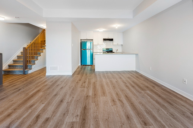 2 bedrooms 2.5 baths Townhouse For Rent in Ottawa Ontario