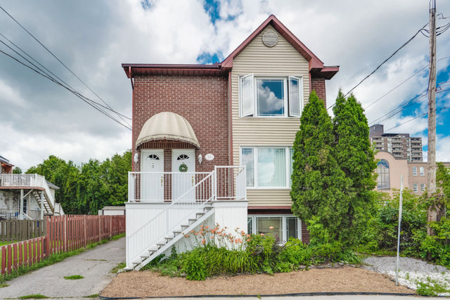 2 bedrooms 1 baths Condo For Rent in Gatineau Quebec
