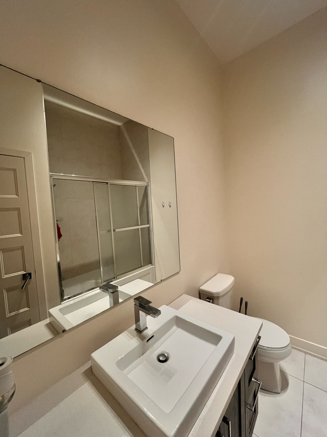 1 bedrooms 1.5 baths Apartment For Rent in Gatineau Quebec