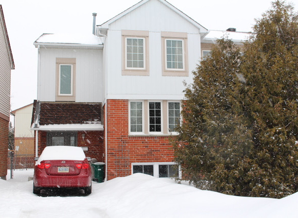 4.5 bedrooms 2.5 baths Duplex/Triplex For Rent in Ottawa Ontario
