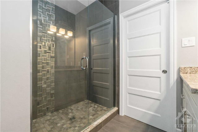 1 bedrooms 1.5 baths House For Rent in Ottawa Ontario
