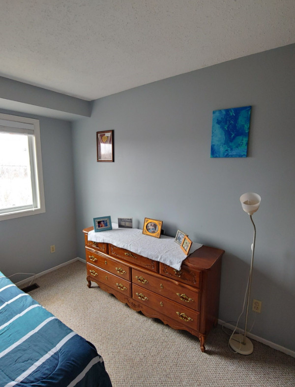 3.5 bedrooms 1.5 baths Townhouse For Rent in Ottawa Ontario