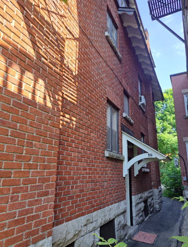 2 bedrooms 1 baths Apartment For Rent in Ottawa Ontario