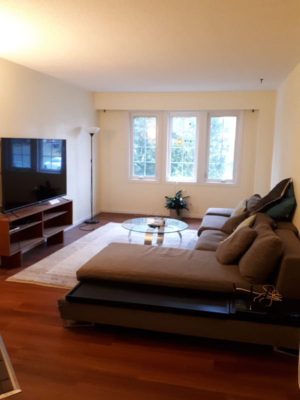 4.5 bedrooms 2.5 baths Duplex/Triplex For Rent in Ottawa Ontario