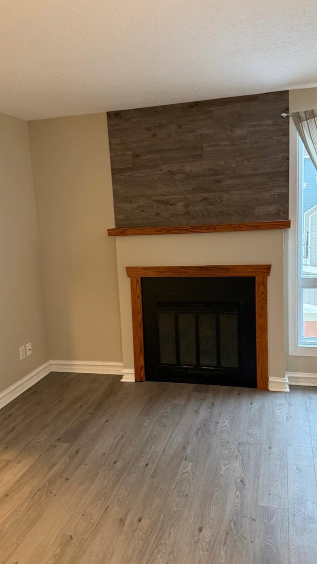 2 bedrooms 1.5 baths house For Sale By Owner in Ottawa Ontario