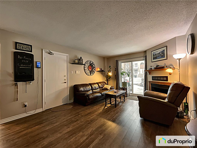 2 bedrooms 1 baths Condo For Sale By Owner in Gatineau Quebec