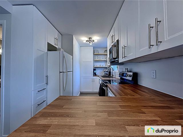 2 bedrooms 1.5 baths Condo For Sale By Owner in Gatineau Quebec