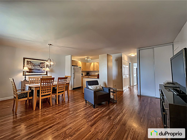 2 bedrooms 1 baths Condo For Sale By Owner in Gatineau Quebec