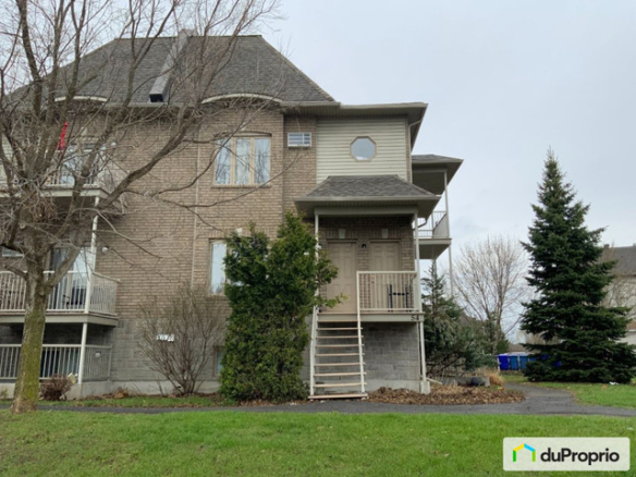 2 bedrooms 1 baths house For Sale By Owner in Ottawa Ontario