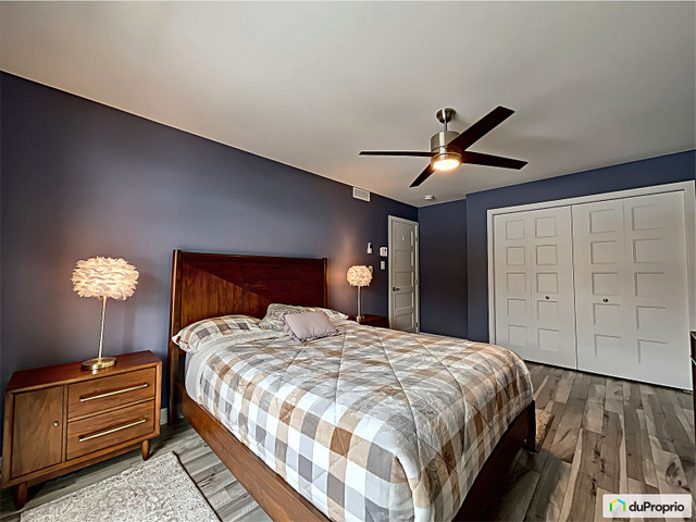2 + Den bedrooms 1 baths Condo For Sale By Owner in Gatineau Quebec