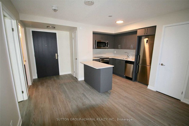 2 bedrooms 1 baths house For Sale By Owner in Toronto Ontario