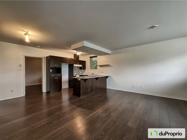 1 bedrooms 1 baths Condo For Sale By Owner in Gatineau Quebec
