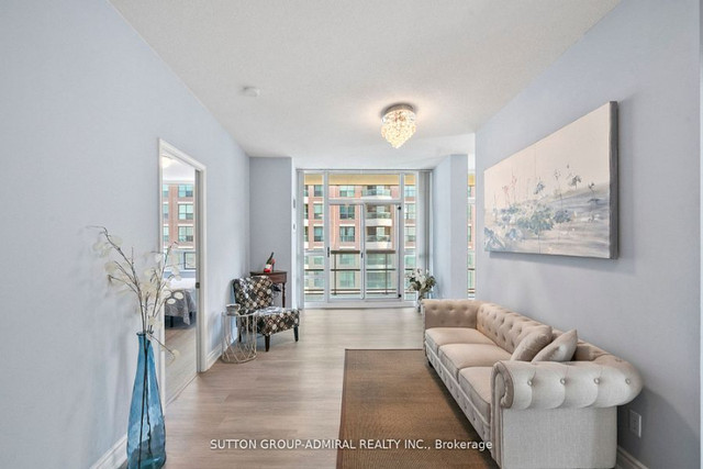 2 bedrooms 2 baths house For Sale By Owner in Toronto Ontario