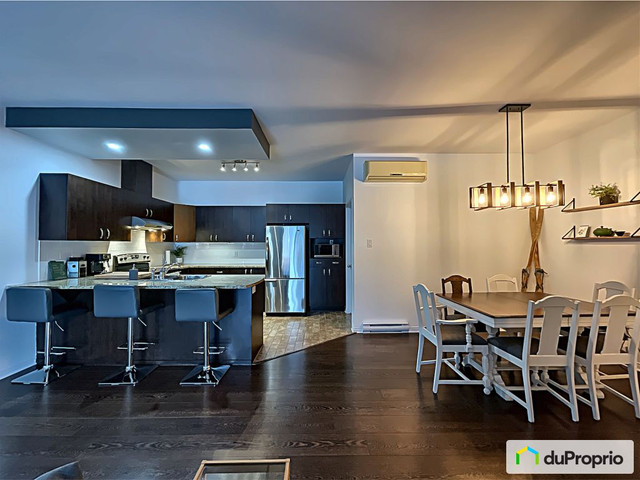 2 bedrooms 1 baths house For Sale By Owner in Ottawa Ontario