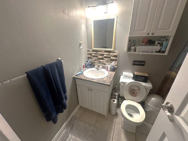 3 bedrooms 1.5 baths house For Sale By Owner in Markham Ontario
