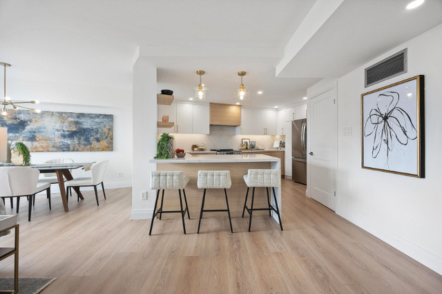 2 bedrooms 2 baths house For Sale By Owner in Toronto Ontario