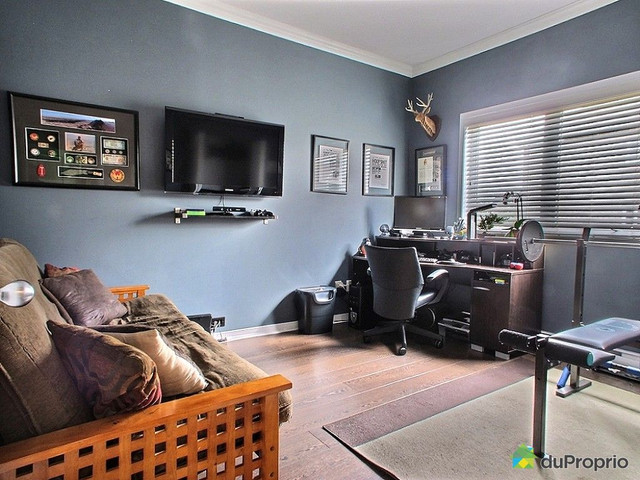 2 bedrooms 1 baths Condo For Sale By Owner in Gatineau Quebec