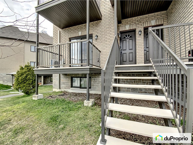 2 bedrooms 1 baths house For Sale By Owner in Ottawa Ontario