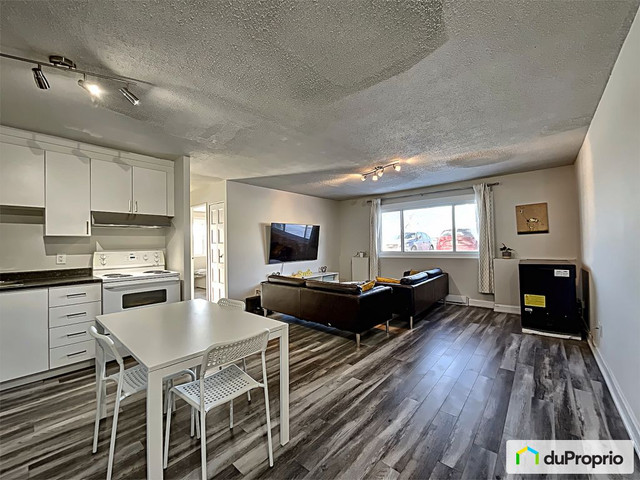 2 bedrooms 1 baths Condo For Sale By Owner in Gatineau Quebec