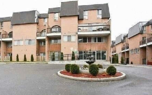3 bedrooms 2 baths house For Sale By Owner in Toronto Ontario