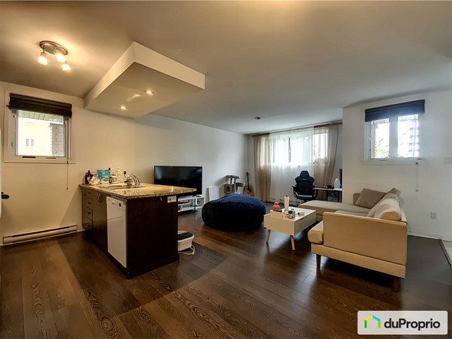 1 bedrooms 1.5 baths house For Sale By Owner in Ottawa Ontario