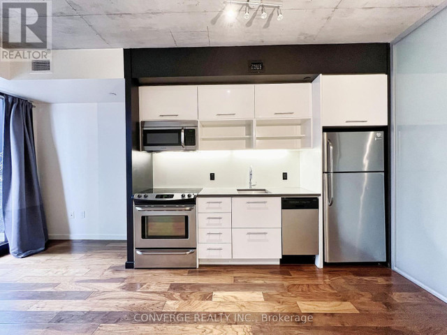 1 bedrooms 1 baths house For Sale By Owner in Toronto Ontario