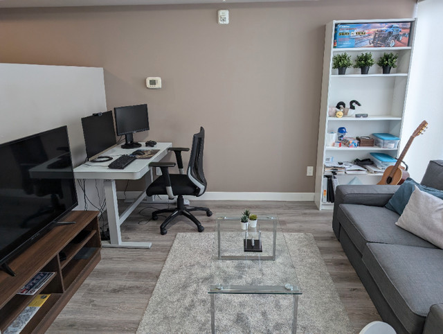1 bedrooms 1 baths Studio For Sale By Owner in Waterloo Ontario