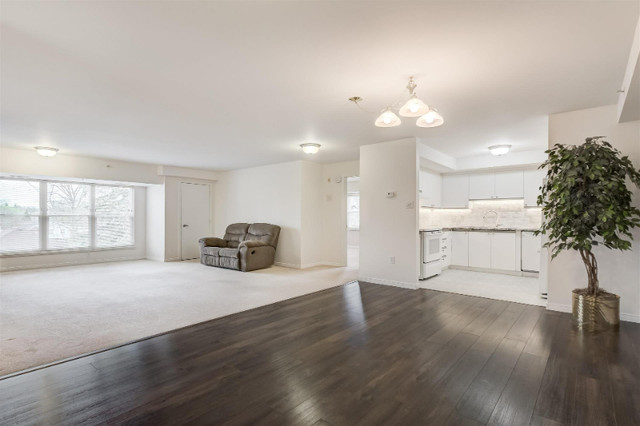 2 bedrooms 2 baths house For Sale By Owner in Kawartha Lakes Ontario