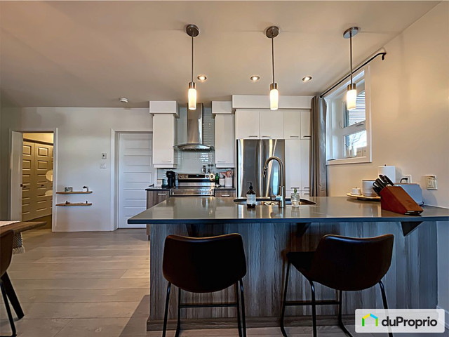 1 bedrooms 1 baths Condo For Sale By Owner in Gatineau Quebec