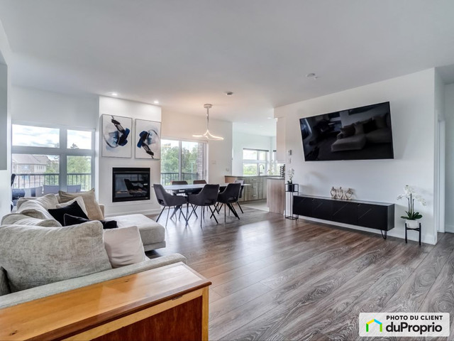 2 bedrooms 1 baths Condo For Sale By Owner in Gatineau Quebec