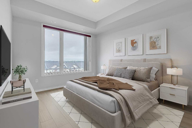 2 + Den bedrooms 2 baths house For Sale By Owner in Mississauga Ontario