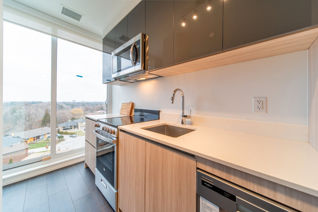 2 bedrooms 2 baths house For Sale By Owner in Toronto Ontario
