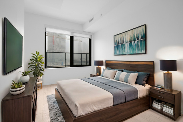 2 + Den bedrooms 2 baths house For Sale By Owner in Toronto Ontario