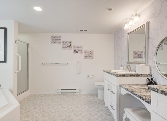2 bedrooms 2 baths house For Sale By Owner in Kawartha Lakes Ontario