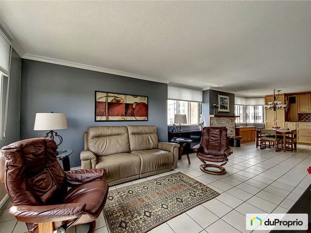 2 bedrooms 1 baths Condo For Sale By Owner in Gatineau Quebec