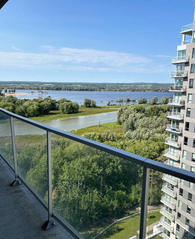 1 bedrooms 1 baths house For Sale By Owner in Ottawa Ontario