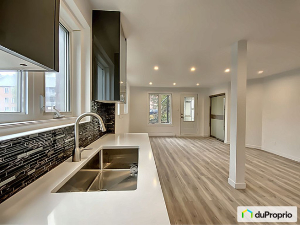 3 bedrooms 1.5 baths Condo For Sale By Owner in Gatineau Quebec