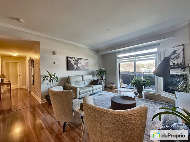 2 bedrooms 1 baths Condo For Sale By Owner in Gatineau Quebec