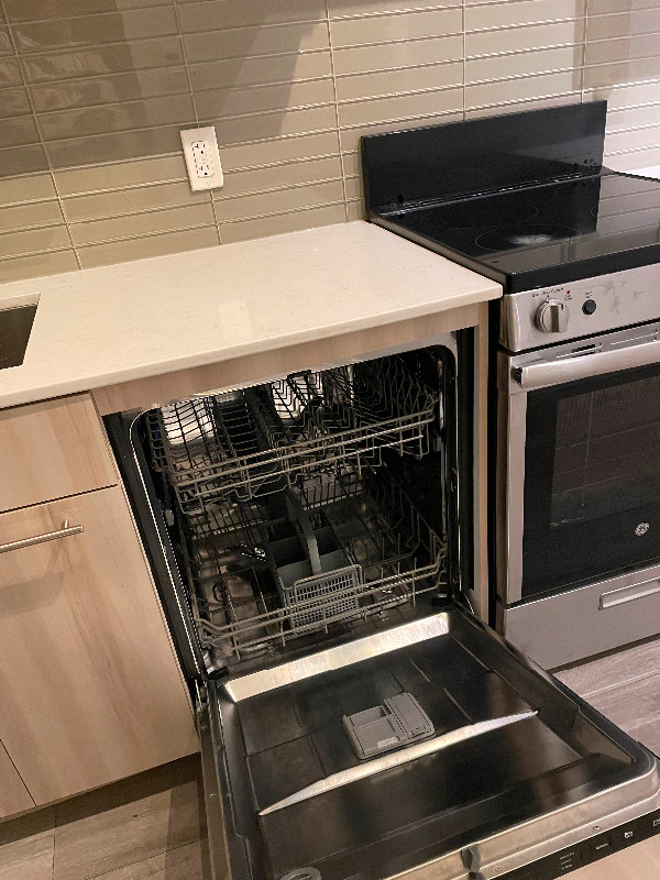 0 bedrooms 1 baths Studio Sold By Owner in Toronto Ontario
