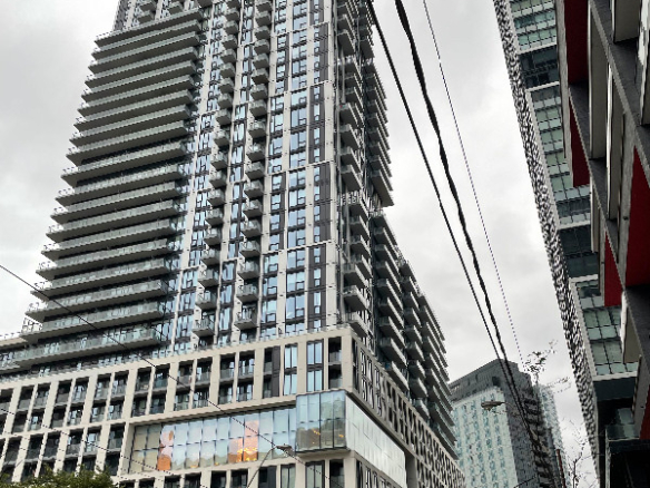 0 bedrooms 1 baths Studio Sold By Owner in Toronto Ontario