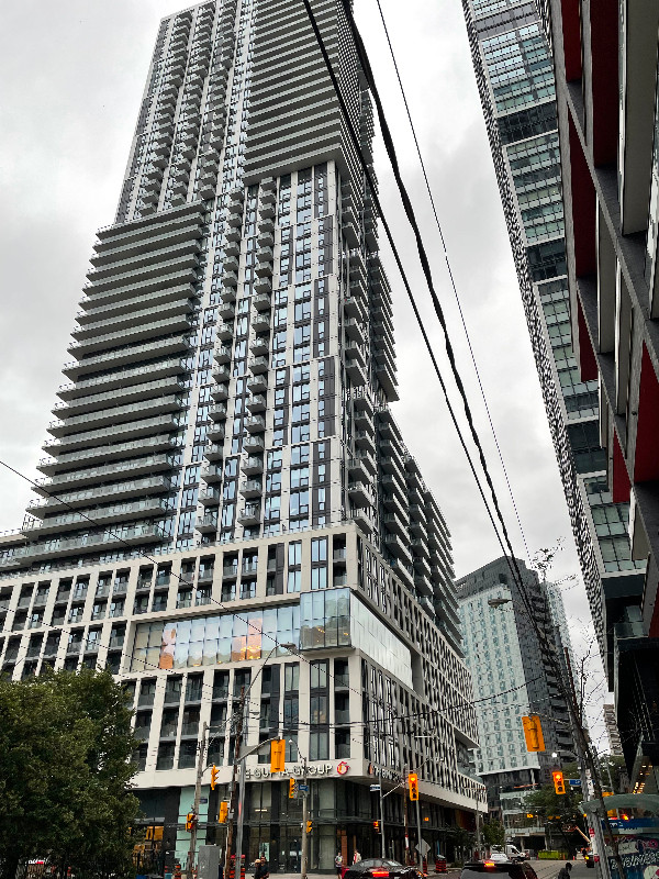 0 bedrooms 1 baths Studio Sold By Owner in Toronto Ontario