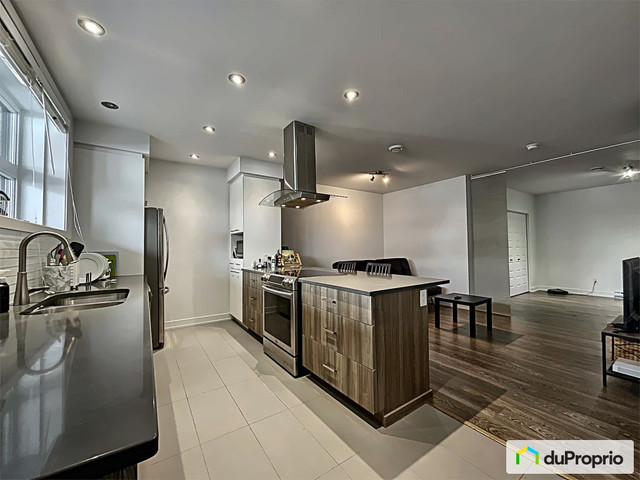 1 bedrooms 1 baths Condo For Sale By Owner in Gatineau Quebec